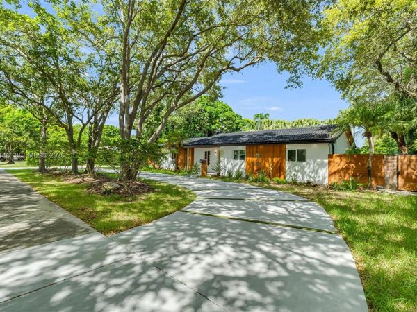 15321 SW 82nd Ave , Palmetto Bay, FL 33157