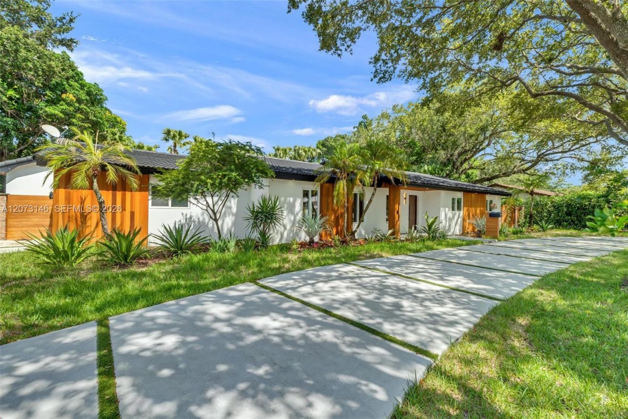 15321 SW 82nd Ave , Palmetto Bay, FL 33157 Photo