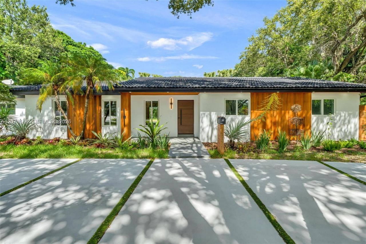 15321 SW 82nd Ave , Palmetto Bay, FL 33157 Photo