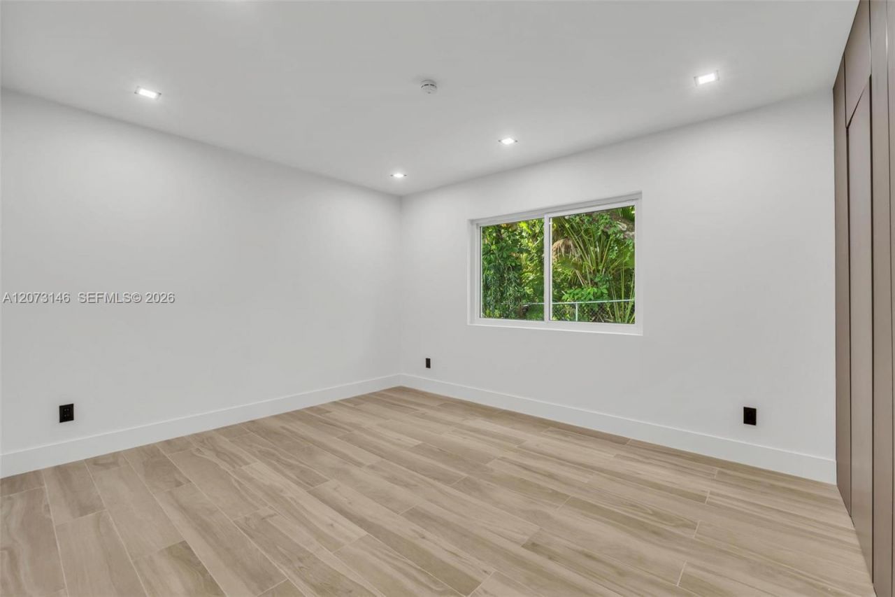 15321 SW 82nd Ave , Palmetto Bay, FL 33157 Photo