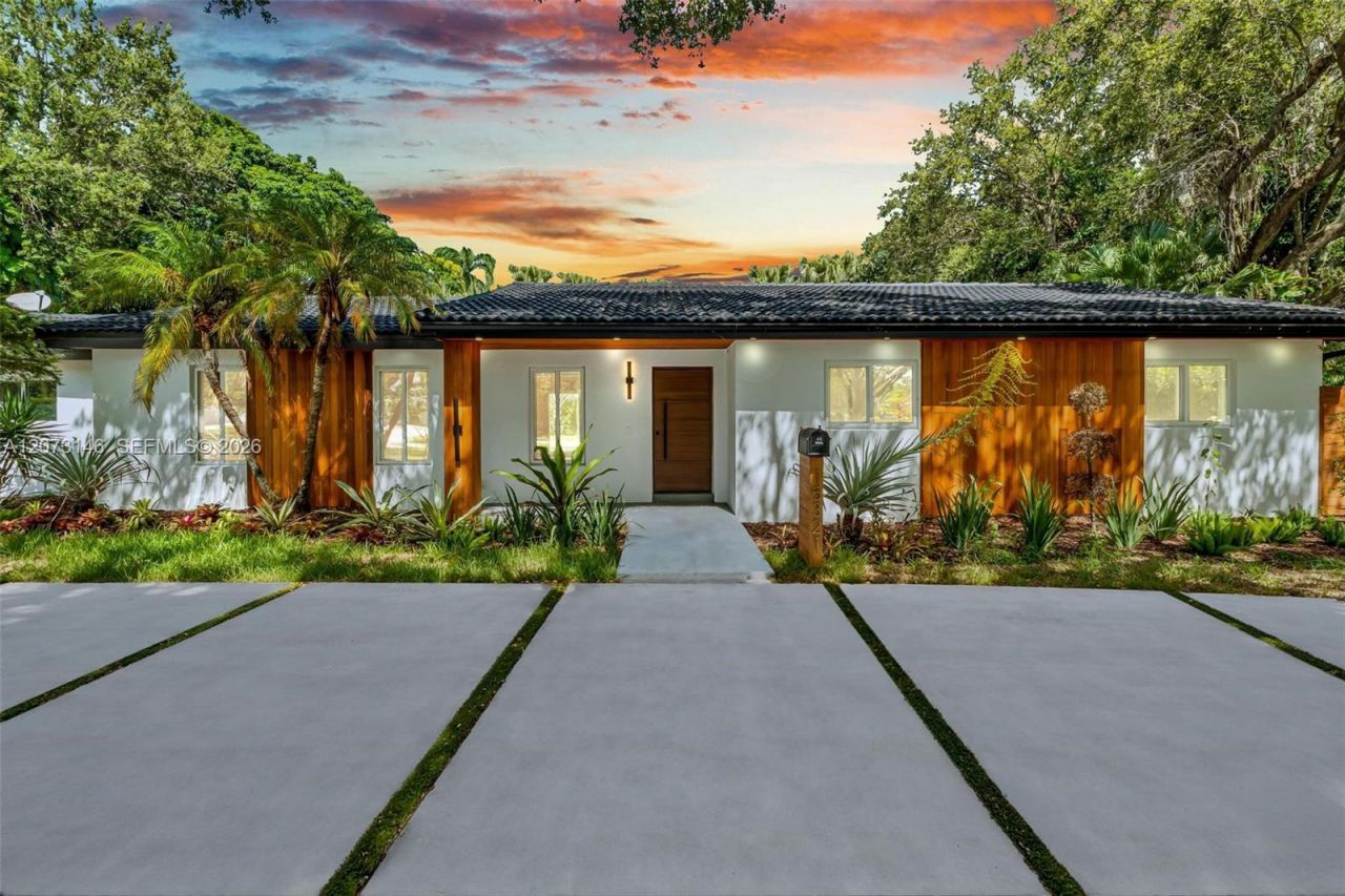 15321 SW 82nd Ave , Palmetto Bay, FL 33157 Photo