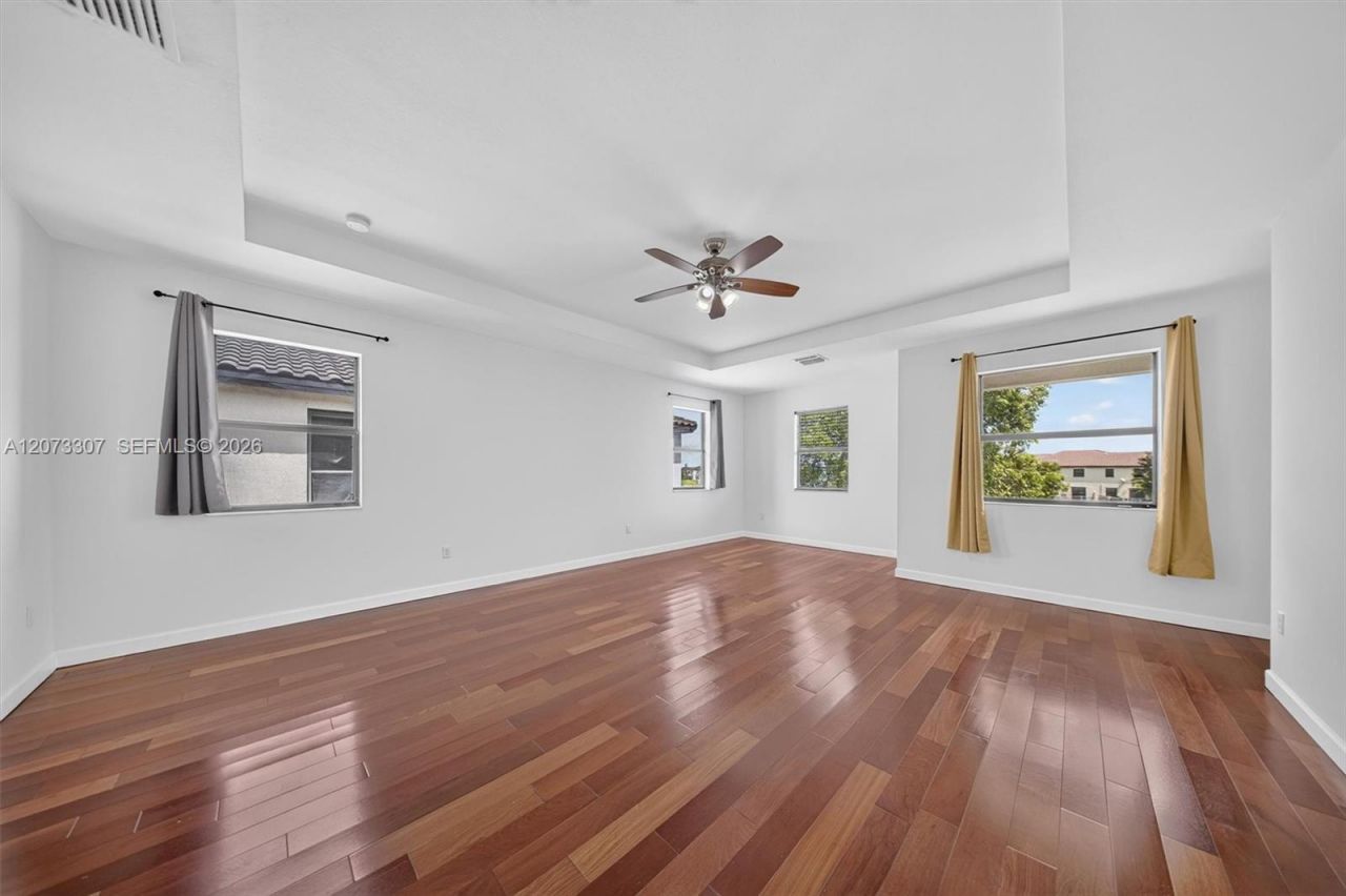 9371 W 35th Ave, Hialeah, FL 33018 Photo
