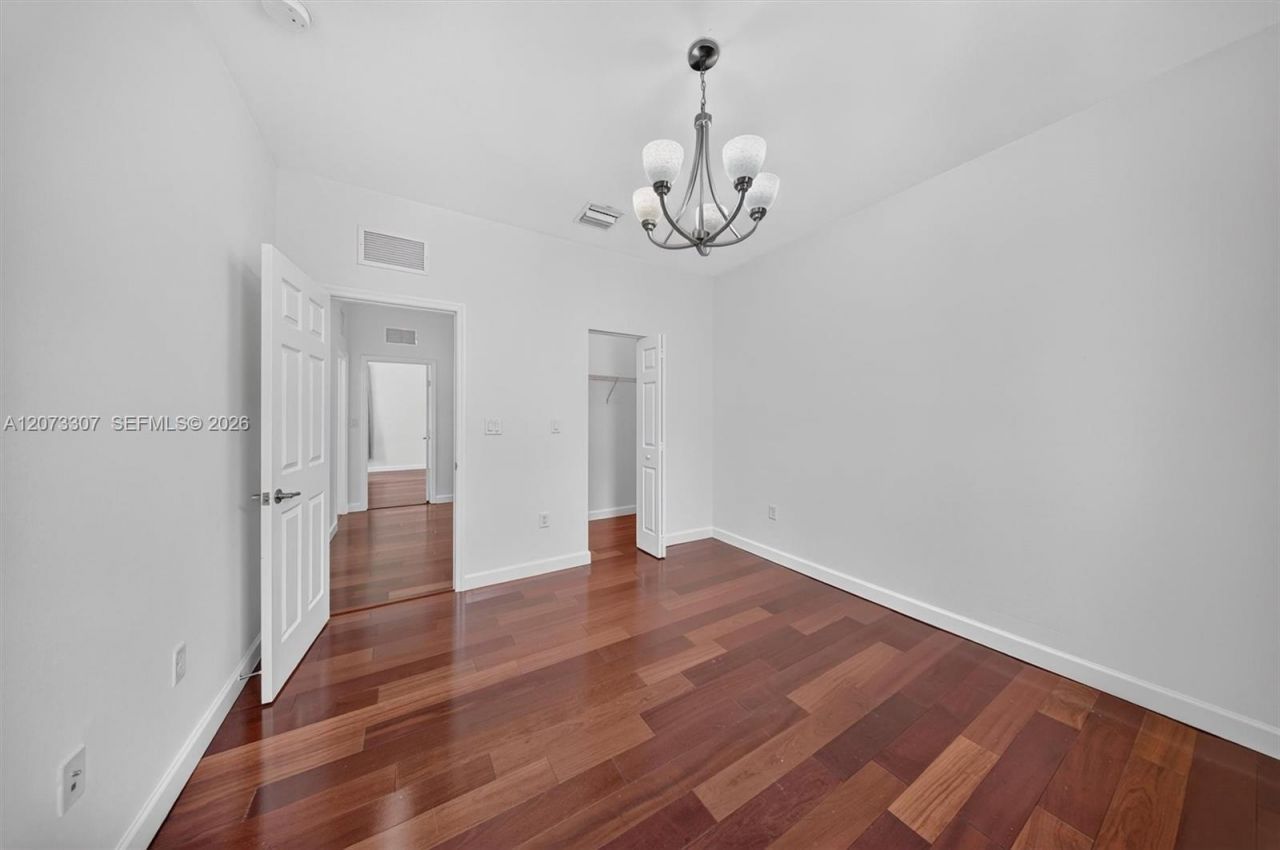 9371 W 35th Ave, Hialeah, FL 33018 Photo