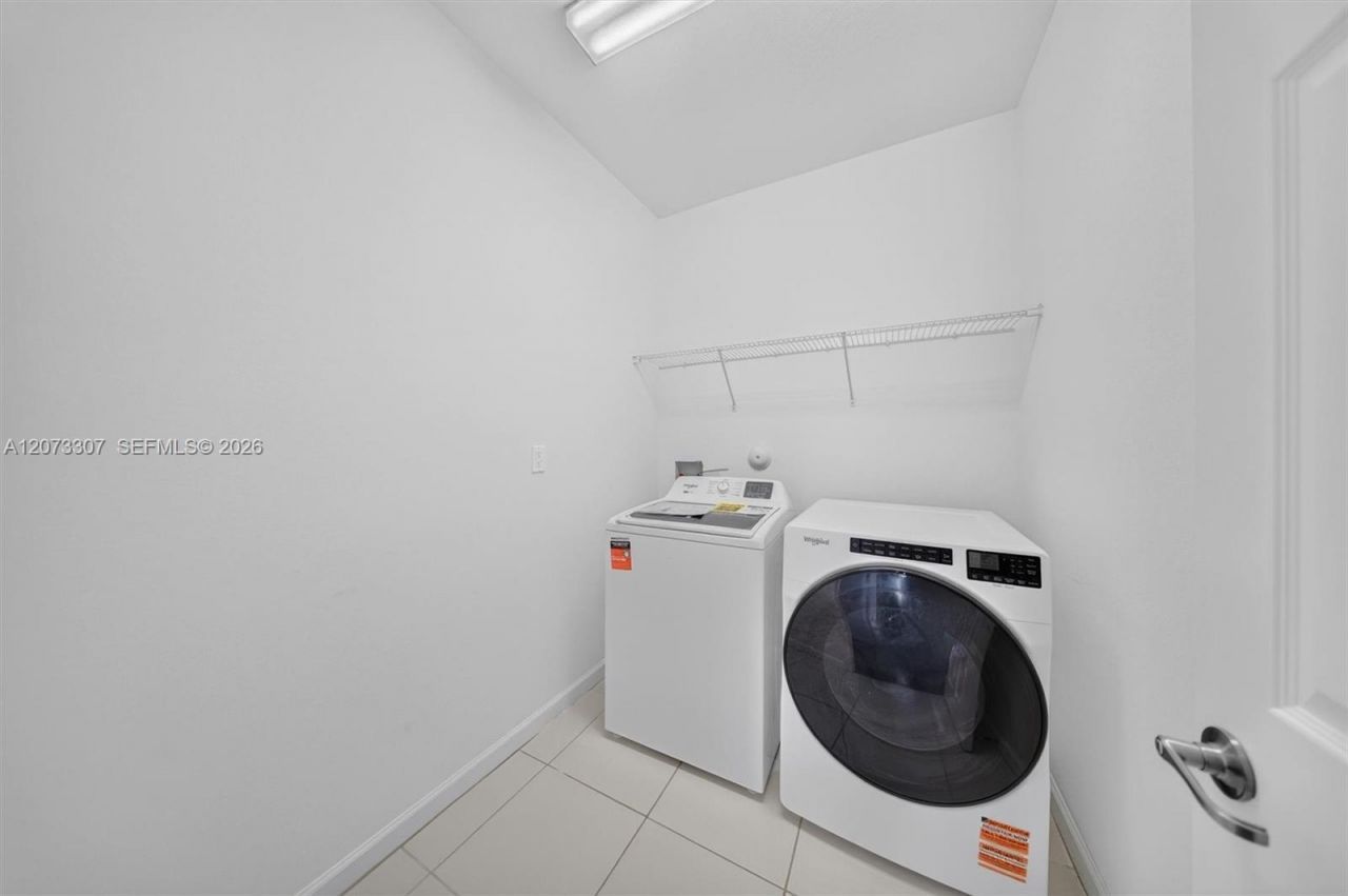 9371 W 35th Ave, Hialeah, FL 33018 Photo