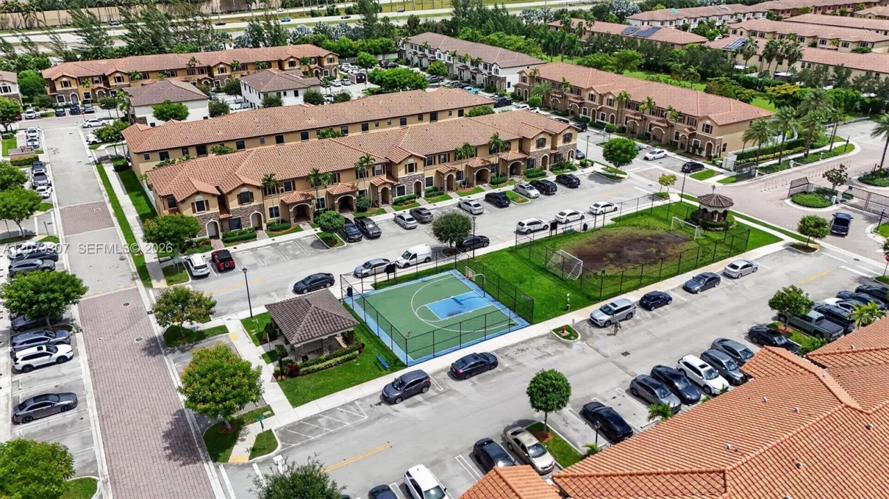 9371 W 35th Ave, Hialeah, FL 33018 Photo