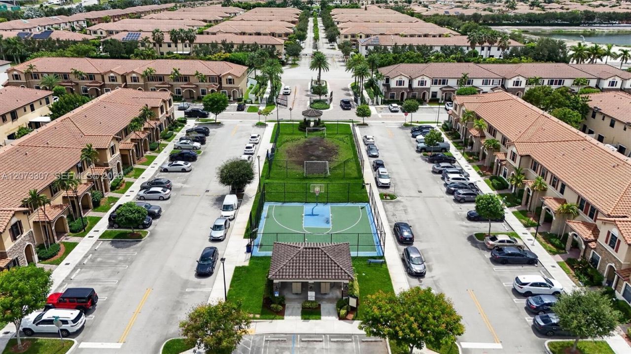 9371 W 35th Ave, Hialeah, FL 33018 Photo