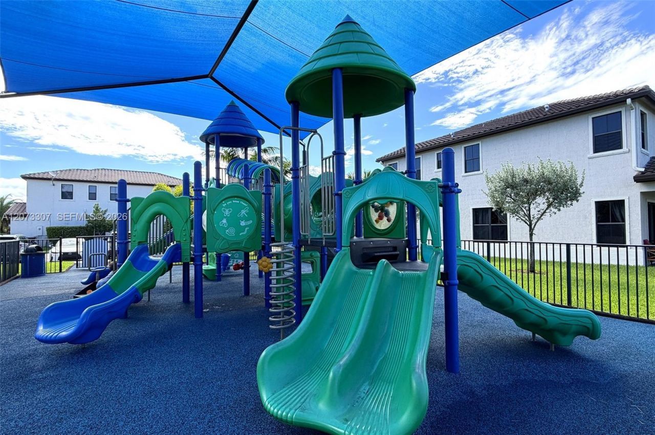 9371 W 35th Ave, Hialeah, FL 33018 Photo