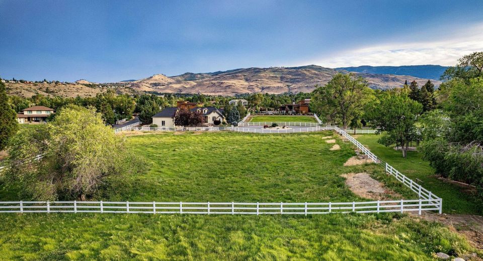 120 Juniper Hill Road, Reno, NV 89519 Photo
