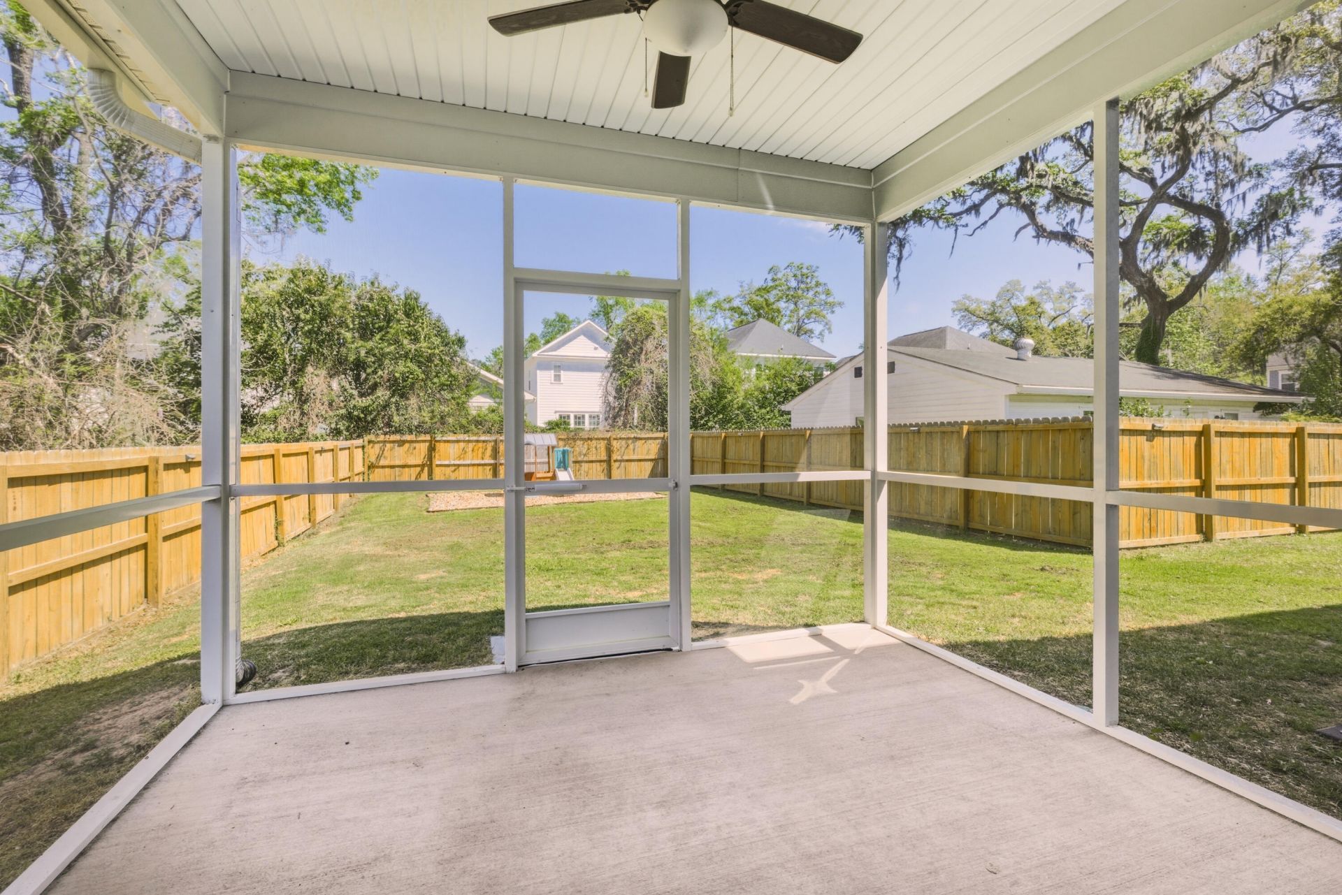 550 Fleming Road Photo 44