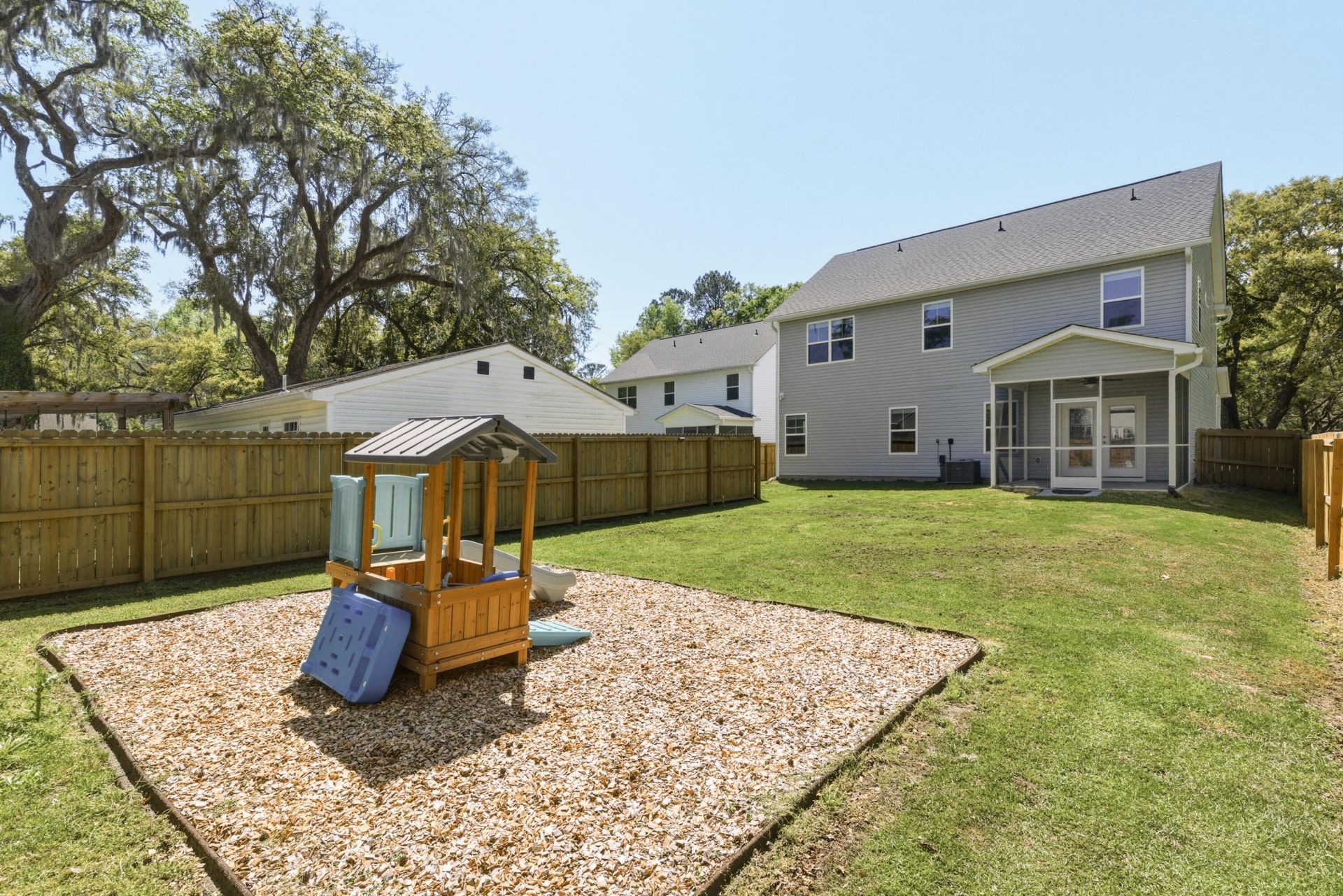 550 Fleming Road Photo 46