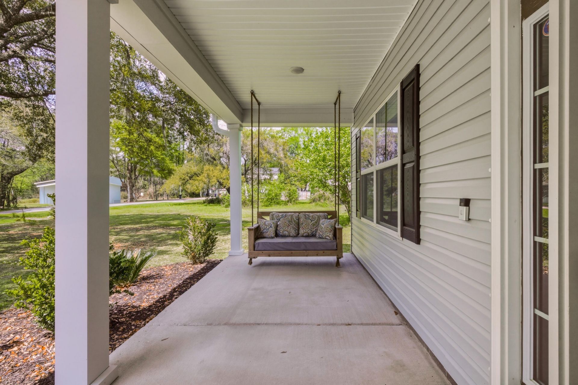 550 Fleming Road Photo 7