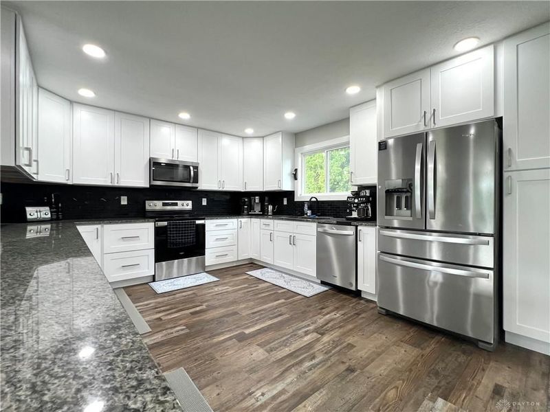 4634 Clayton Road, Brookville, OH 45309 Photo 10