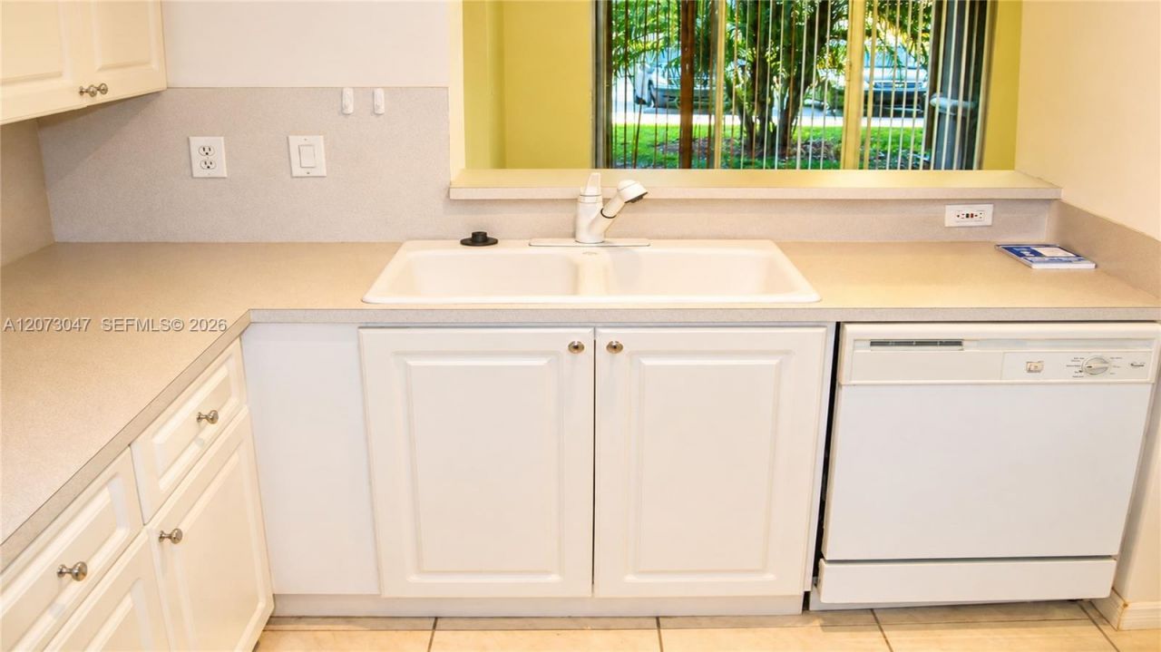 6630 NW 114 Th Av , Unit 1503-2, Doral, FL 33178 Photo