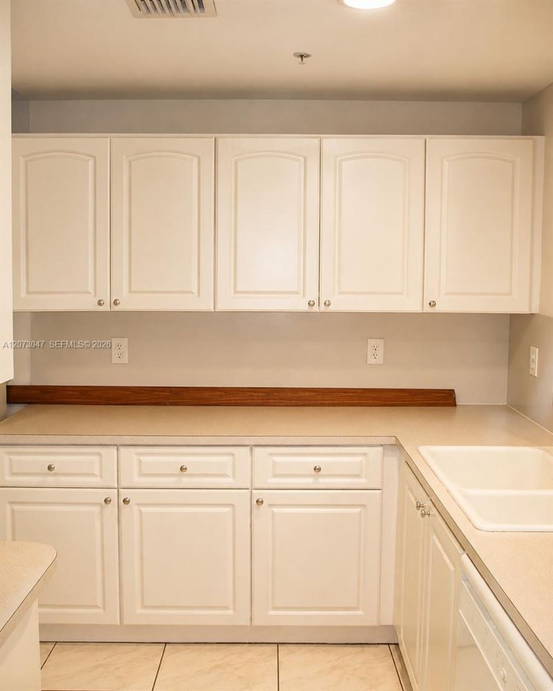 6630 NW 114 Th Av , Unit 1503-2, Doral, FL 33178 Photo