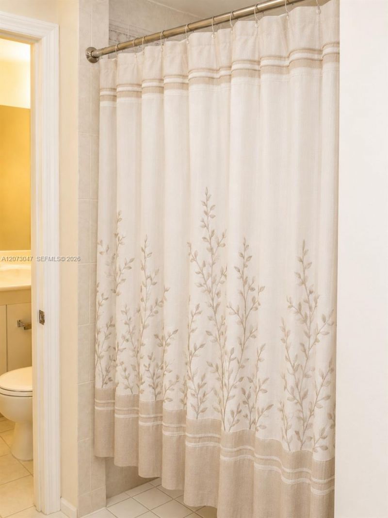 6630 NW 114 Th Av , Unit 1503-2, Doral, FL 33178 Photo