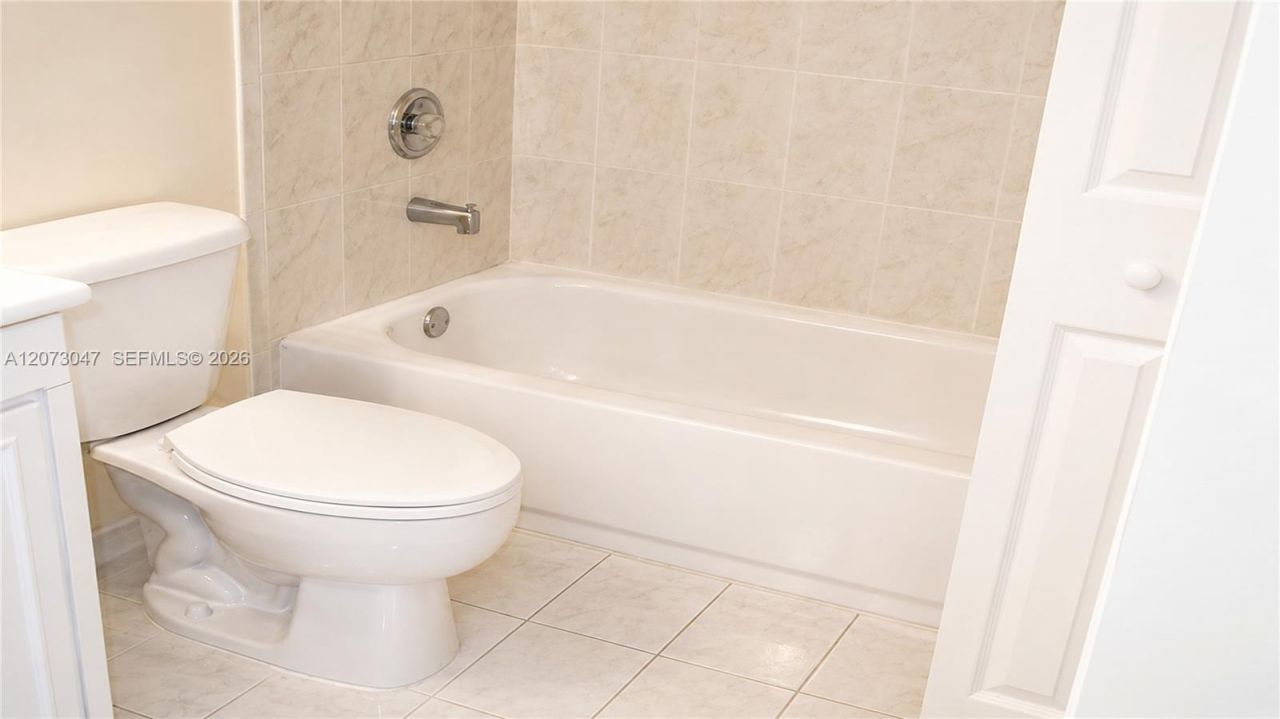 6630 NW 114 Th Av , Unit 1503-2, Doral, FL 33178 Photo