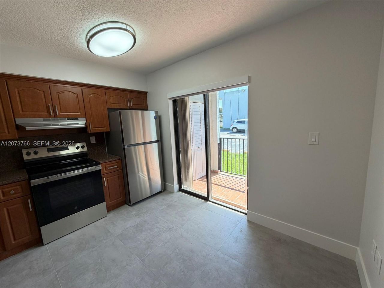 1360 W 41st St , Unit 103, Hialeah, FL 33012 Photo