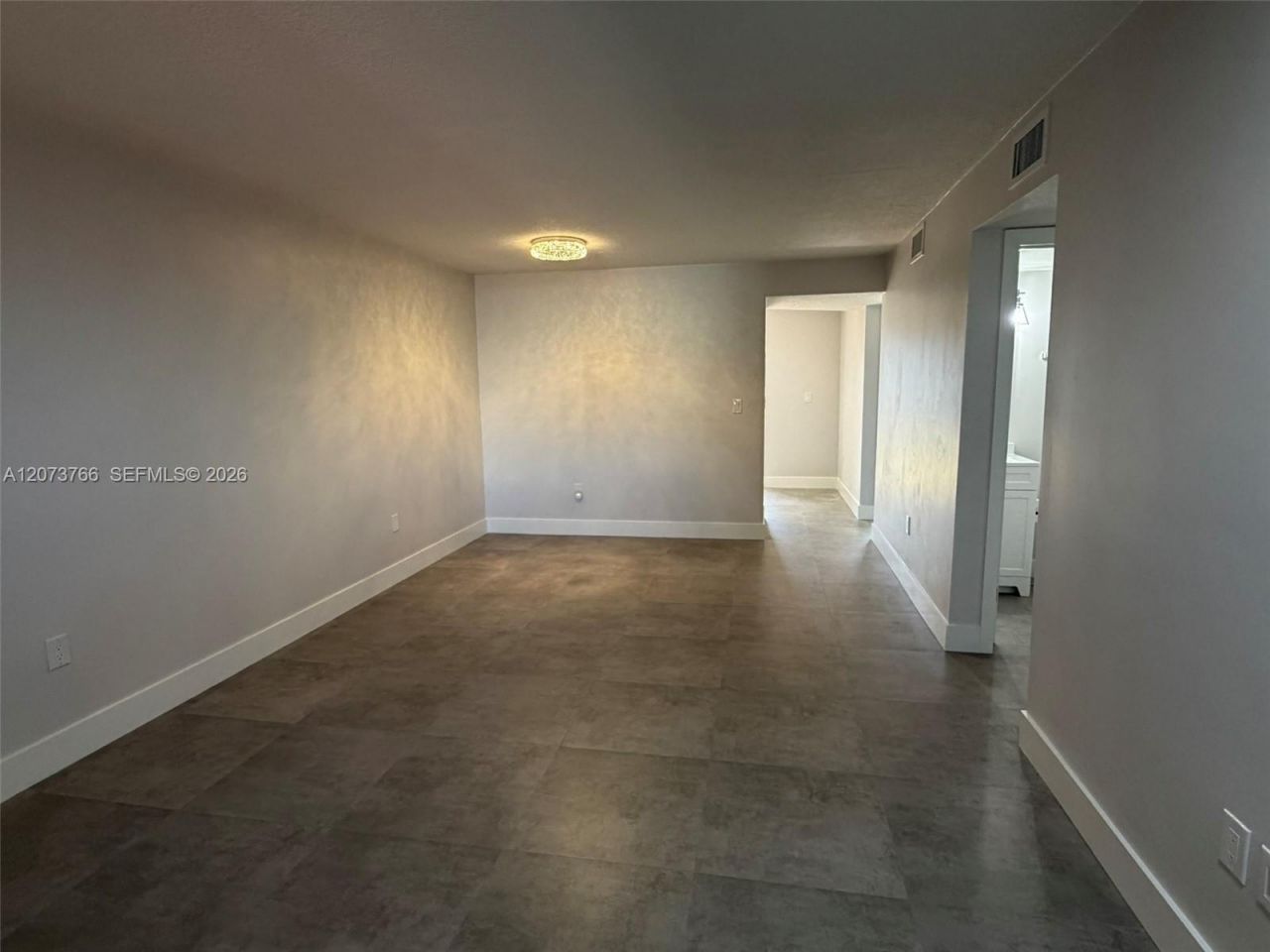 1360 W 41st St , Unit 103, Hialeah, FL 33012 Photo