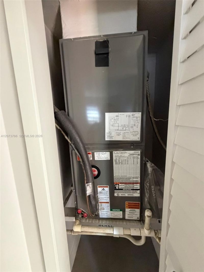 1360 W 41st St , Unit 103, Hialeah, FL 33012 Photo