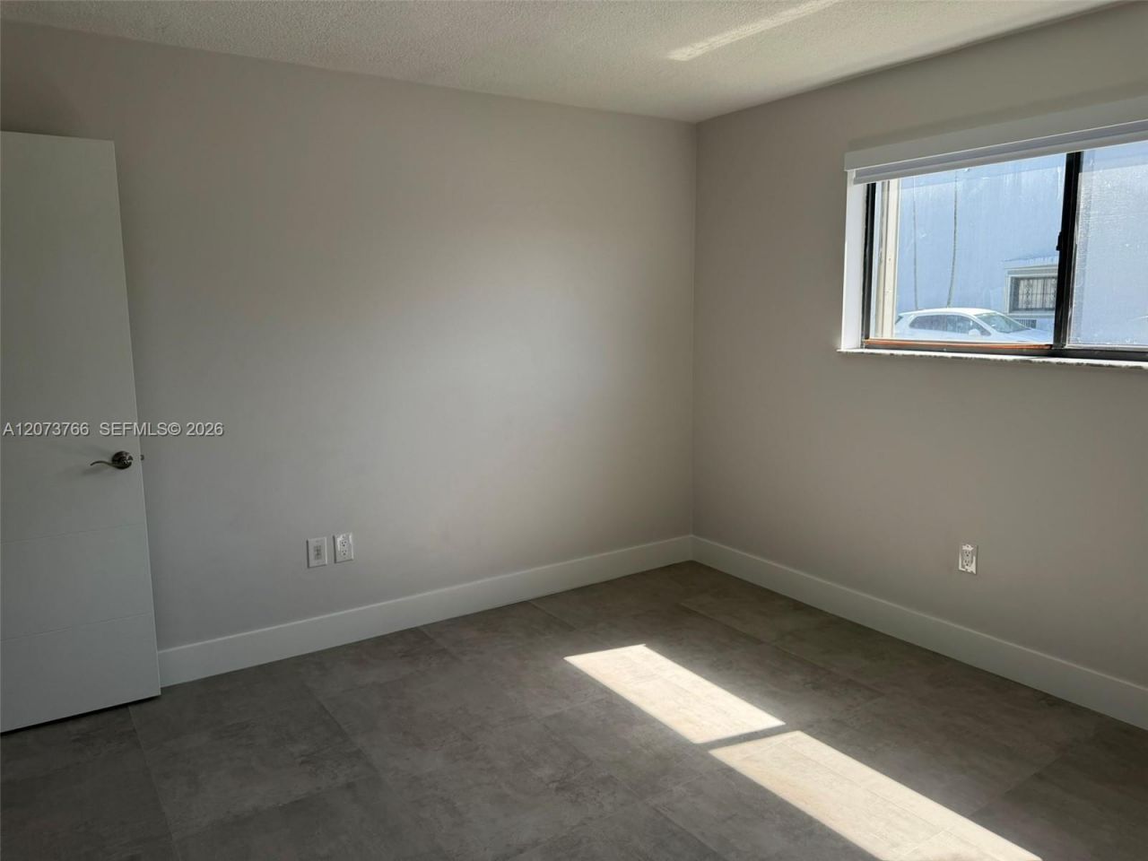 1360 W 41st St , Unit 103, Hialeah, FL 33012 Photo