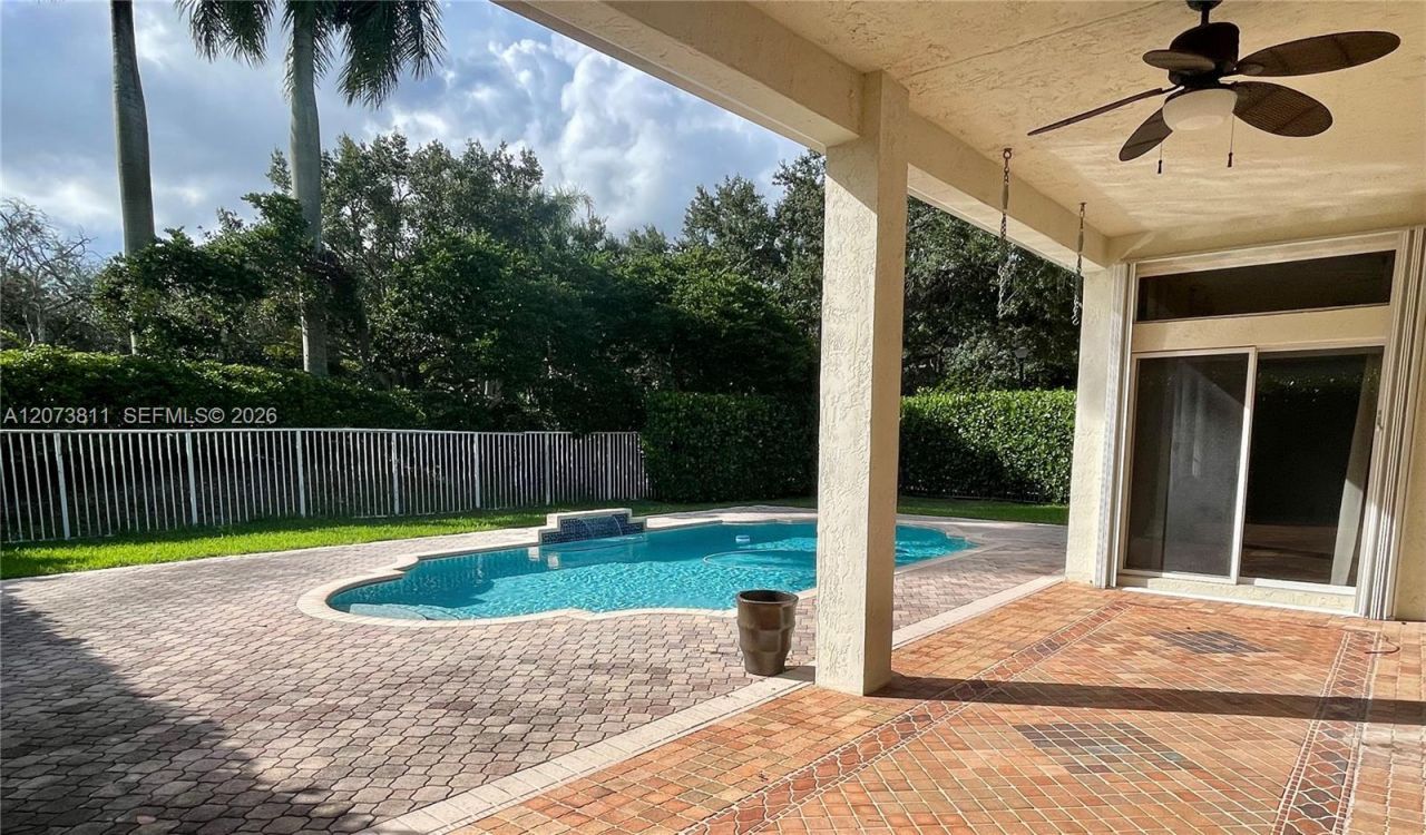 4407 Laurel Ridge Cir, Unit 1, Weston, FL 33331 Photo