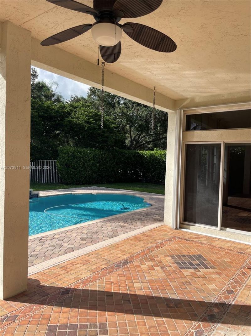 4407 Laurel Ridge Cir, Unit 1, Weston, FL 33331 Photo
