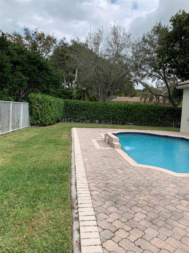4407 Laurel Ridge Cir , Unit 1, Weston, FL 33331 Photo