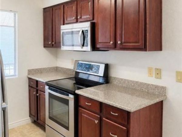 5163 Indian River Drive , Unit 204, Las Vegas, NV 89103