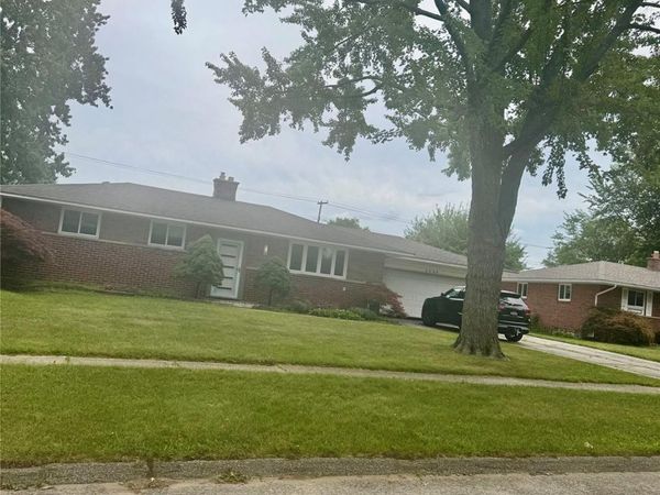 3598 Mariner Street, Waterford Township, Mi 48329