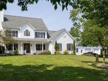 285 Cook Road, East Aurora, NY 14052