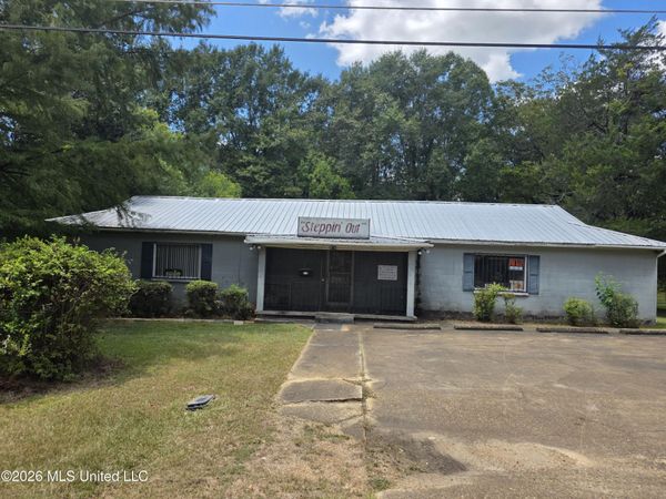 429 Dyson Drive, McComb, MS 39648