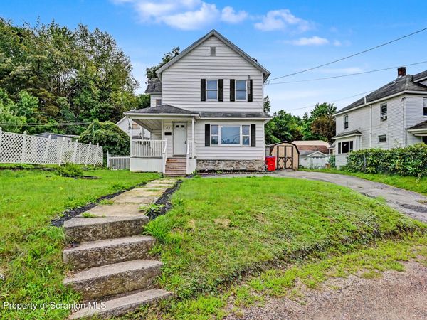 42 Upper Powderly Street, Carbondale, PA 18407