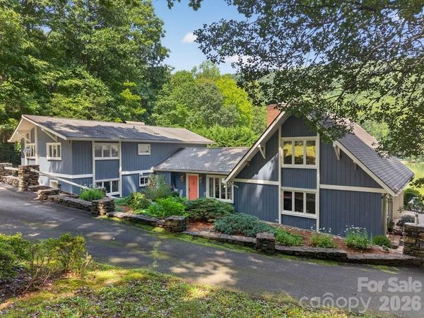 865 Haven Drive , Saluda, NC 28773