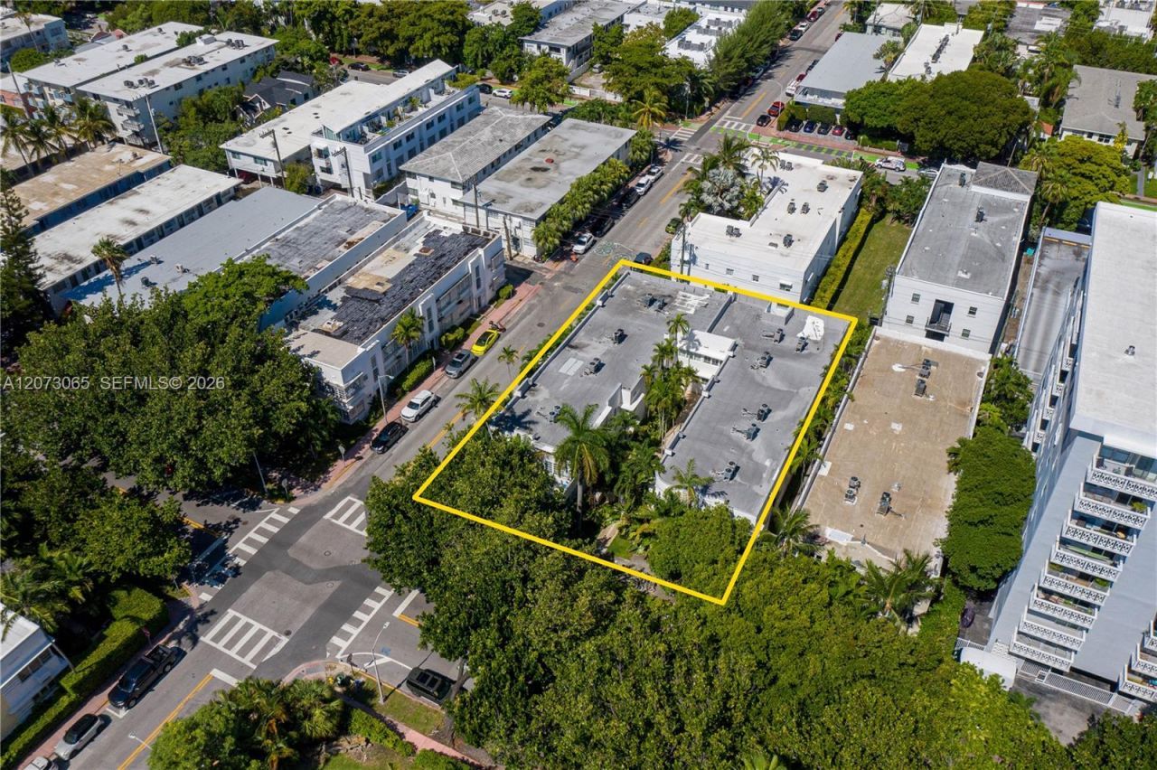 1000 Meridian Ave , Unit 8, Miami Beach, FL 33139 Photo