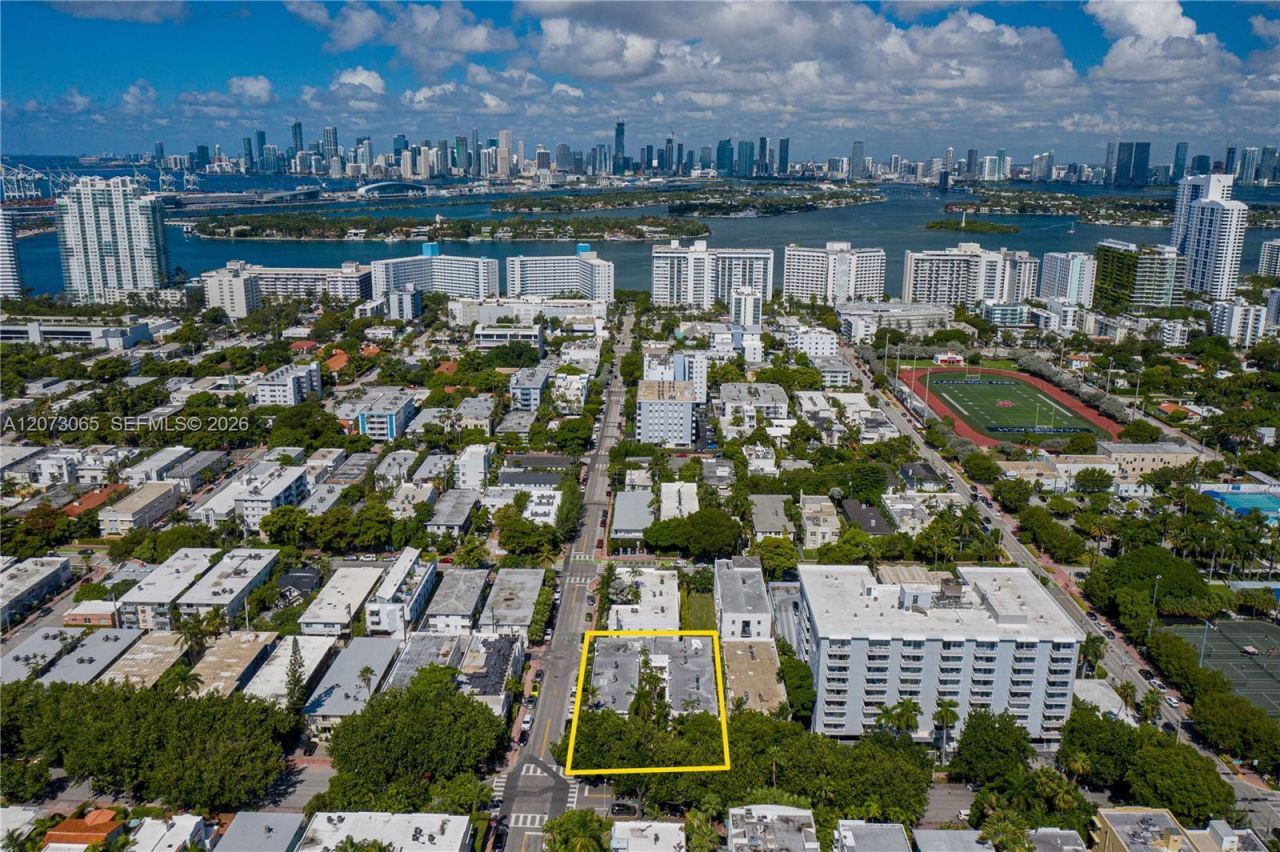 1000 Meridian Ave , Unit 8, Miami Beach, FL 33139 Photo