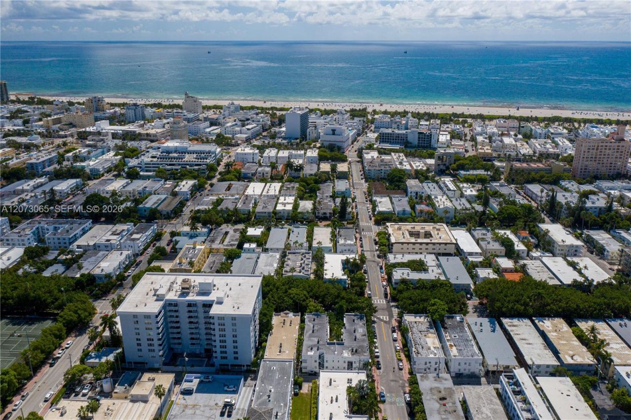1000 Meridian Ave , Unit 8, Miami Beach, FL 33139 Photo