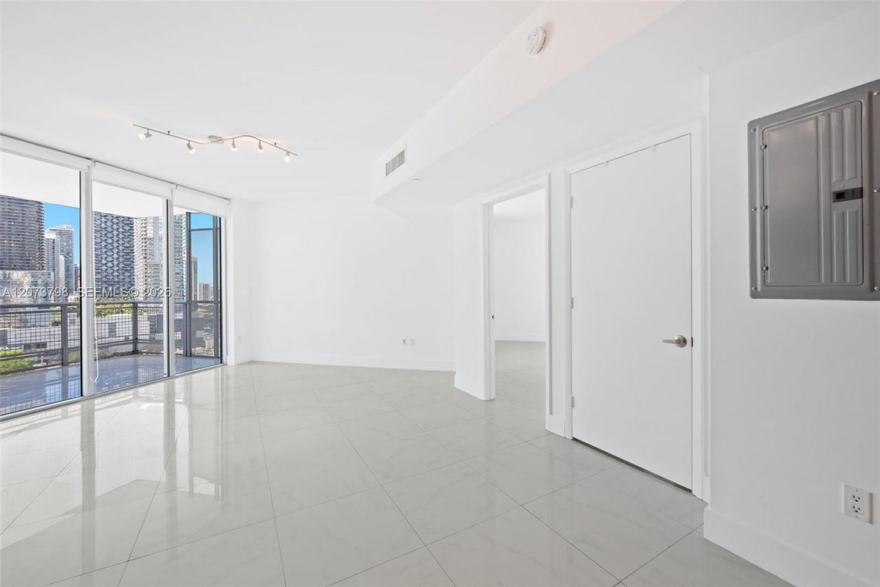 350 S Miami Ave , Unit 1912, Miami, FL 33130 Photo