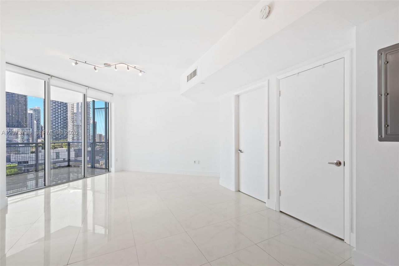 350 S Miami Ave , Unit 1912, Miami, FL 33130 Photo