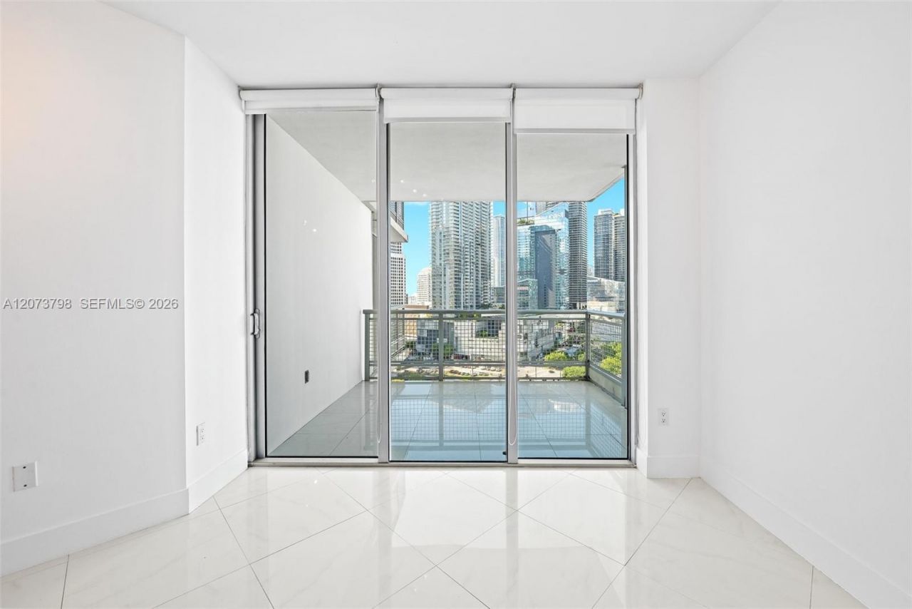 350 S Miami Ave , Unit 1912, Miami, FL 33130 Photo