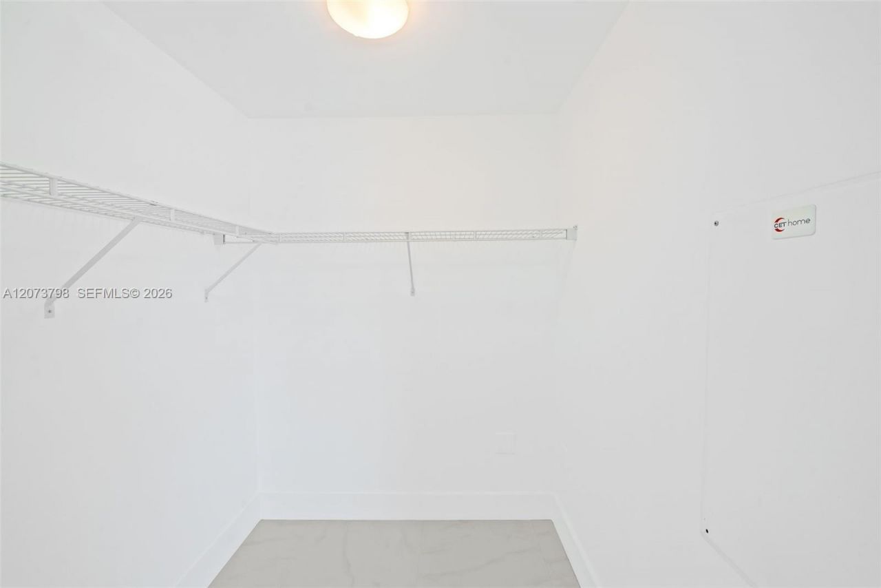 350 S Miami Ave , Unit 1912, Miami, FL 33130 Photo