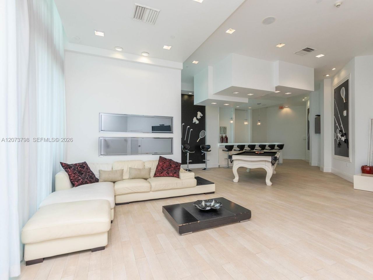 350 S Miami Ave , Unit 1912, Miami, FL 33130 Photo