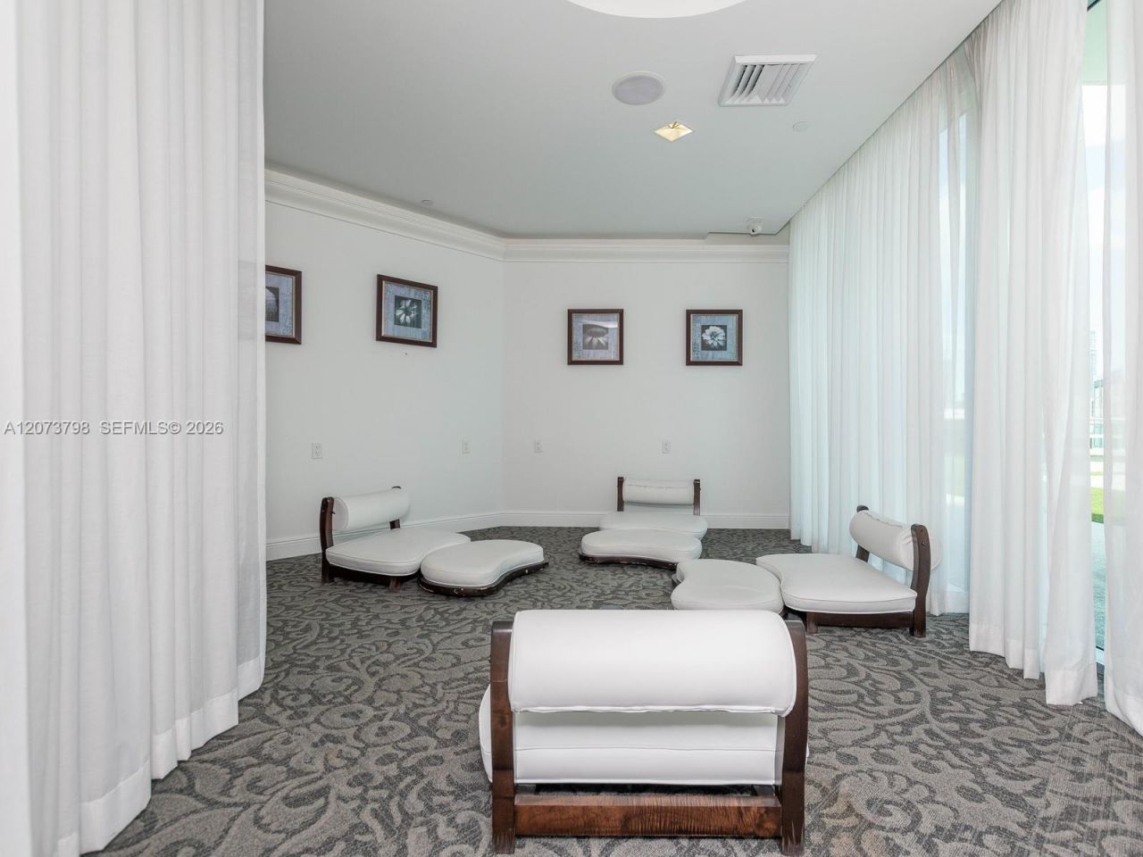 350 S Miami Ave , Unit 1912, Miami, FL 33130 Photo