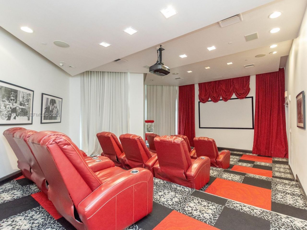 350 S Miami Ave , Unit 1912, Miami, FL 33130 Photo