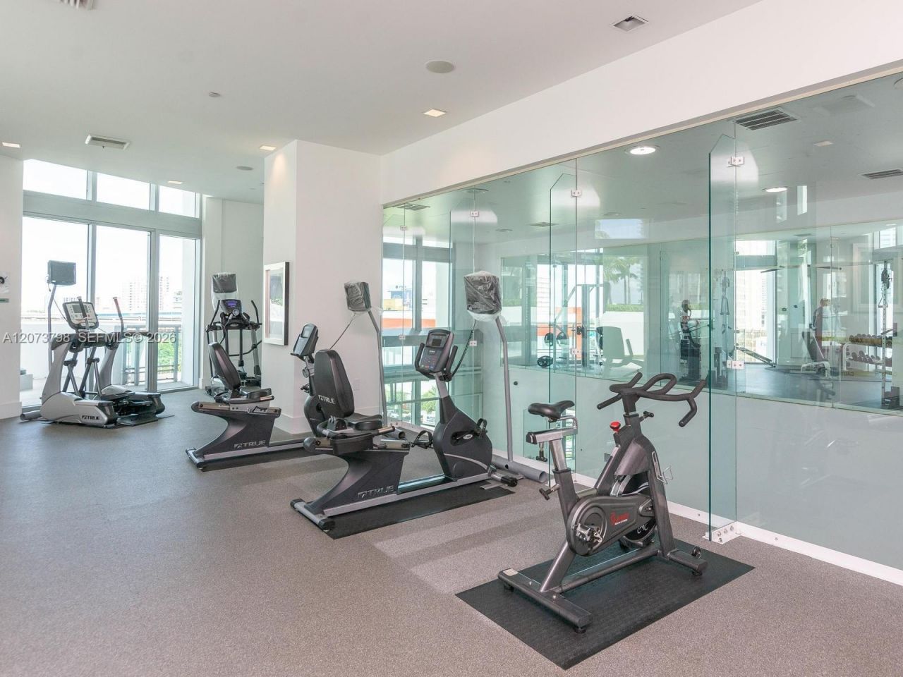 350 S Miami Ave , Unit 1912, Miami, FL 33130 Photo