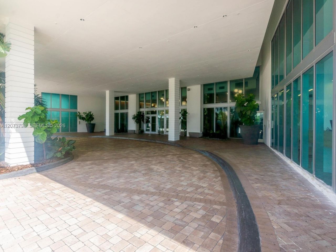 350 S Miami Ave , Unit 1912, Miami, FL 33130 Photo
