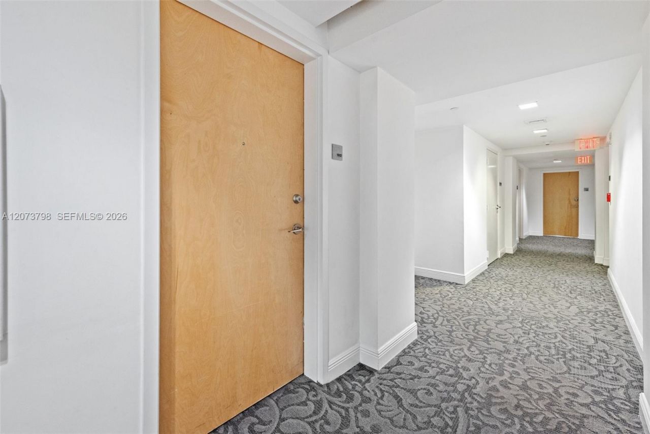 350 S Miami Ave , Unit 1912, Miami, FL 33130 Photo