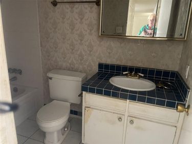 5928 Harvest Hill Road, Dallas, TX 75230