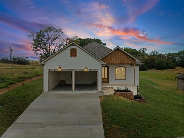 19 Southwind, Searcy, AR 72143