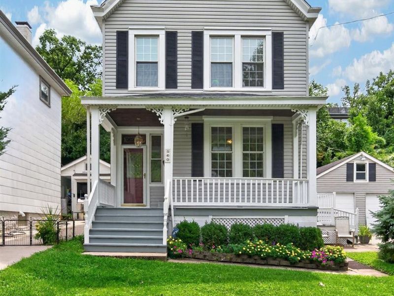 560 Delta Avenue, Cincinnati, OH 45226 Photo 2