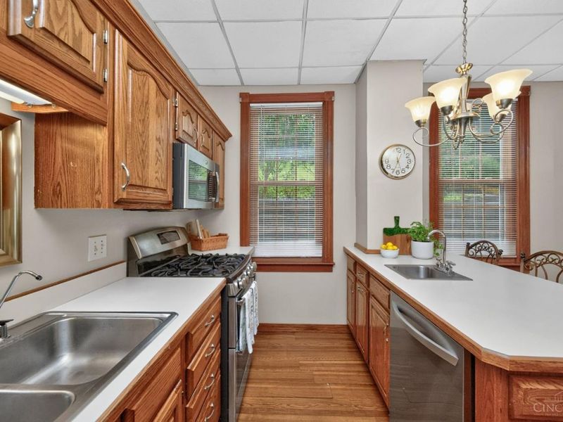 560 Delta Avenue, Cincinnati, OH 45226 Photo 22